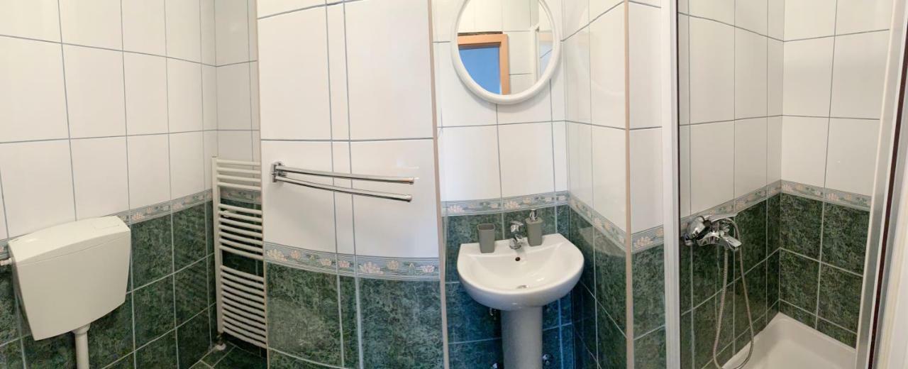 Apartman Kovac Appartamento Trebinje Esterno foto